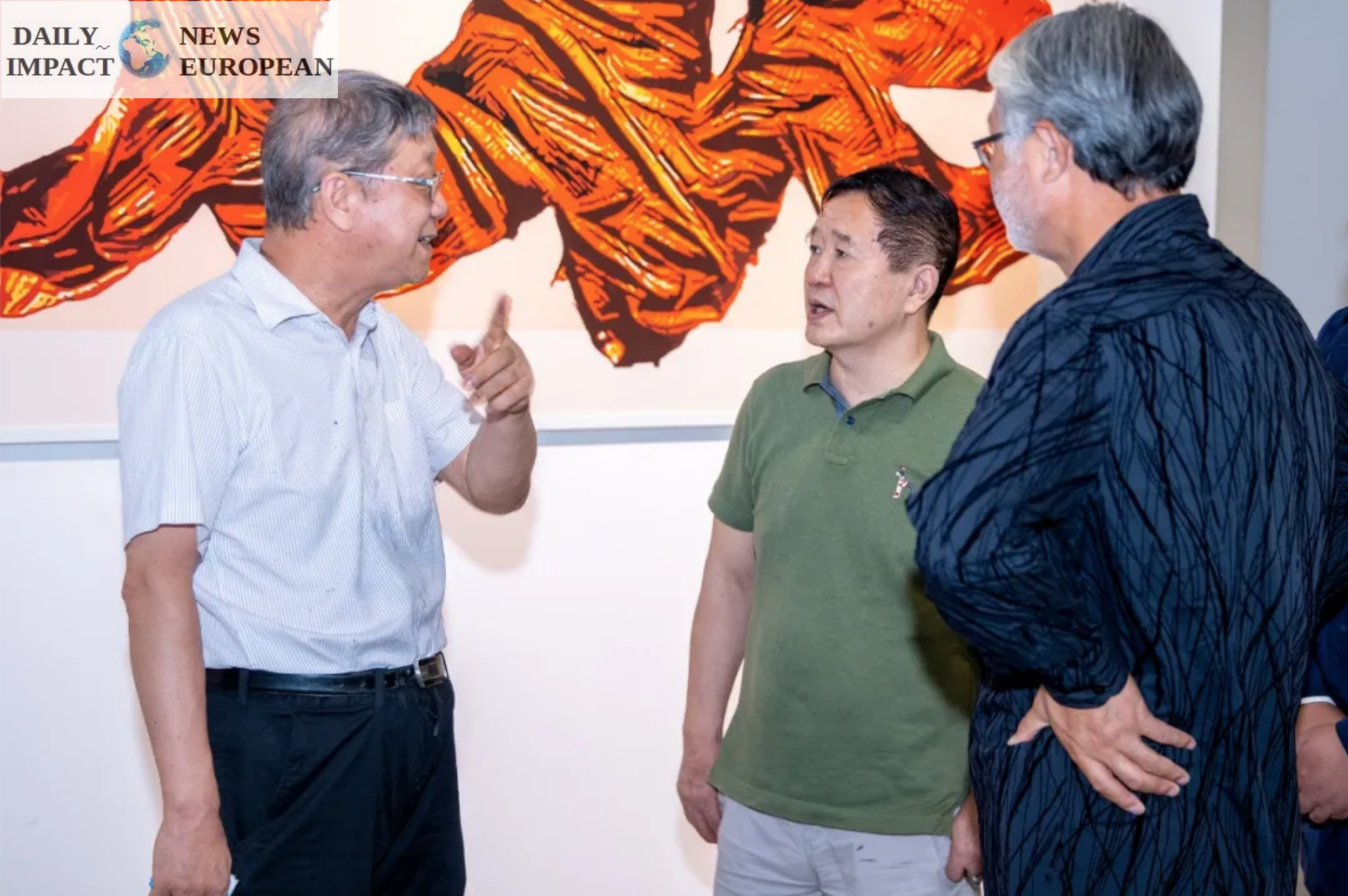 Shuang-Ning-à-gauche-Yishan-au-milieu-Jia-Tingfeng-à-droite-pour-un-échange-artistique The art of Yishan, a mixture of traditional and digital art