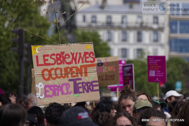 Marche lesbienne 003
