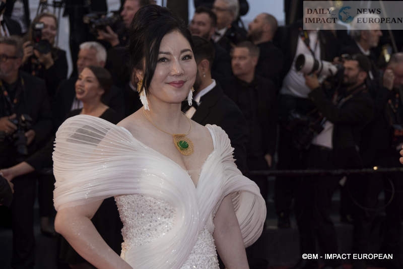 Die-my-love-017 Cannes Film Festival 2025: The red carpet for Die My Love hits the rhythm of glamour