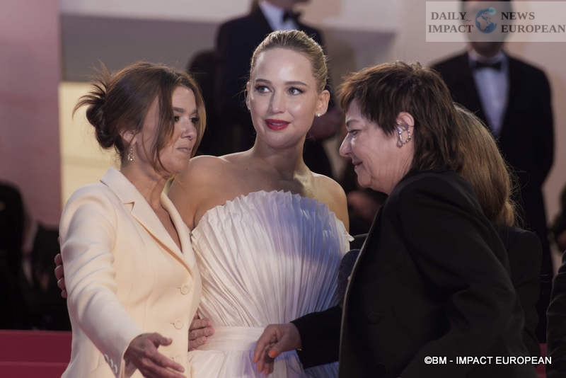 Die-my-love-040 Cannes Film Festival 2025: The red carpet for Die My Love hits the rhythm of glamour