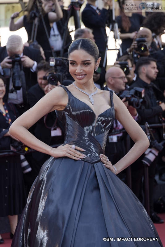 Dossier-137-001 Cannes Film Festival 2025: The Yellow Vests on the Croisette, Invited by Dominik Moll in "Dossier 137"