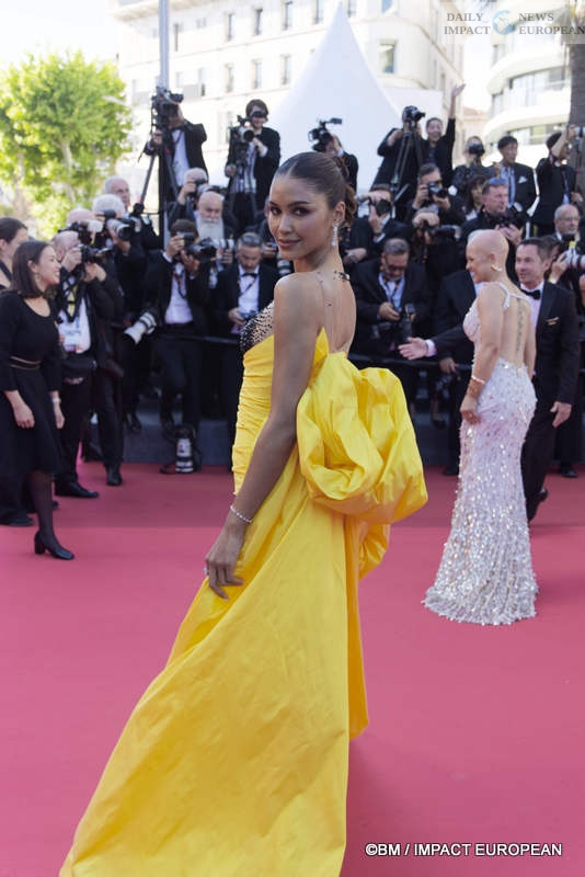 Dossier-137-029 Cannes Film Festival 2025: The Yellow Vests on the Croisette, Invited by Dominik Moll in "Dossier 137"