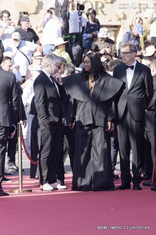 Dossier-137-051 Cannes Film Festival 2025: The Yellow Vests on the Croisette, Invited by Dominik Moll in "Dossier 137"