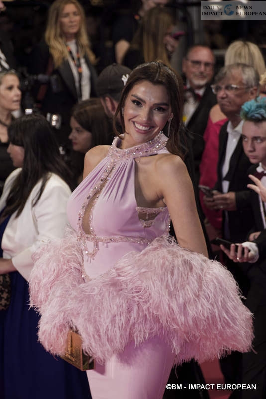 Le-roi-soleil-009 Cannes Film Festival 2025: "The Sun King" Steps Up the Red Carpet