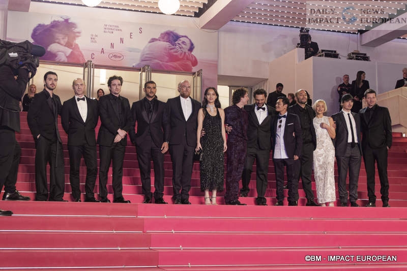 Le-roi-soleil-028 Cannes Film Festival 2025: "The Sun King" Steps Up the Red Carpet