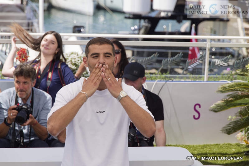 Photocall-18-mai-2025-020 Cannes Film Festival 2025: "The Sun King" Steps Up the Red Carpet