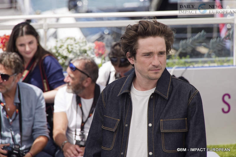 Photocall-18-mai-2025-026 Cannes Film Festival 2025: "The Sun King" Steps Up the Red Carpet
