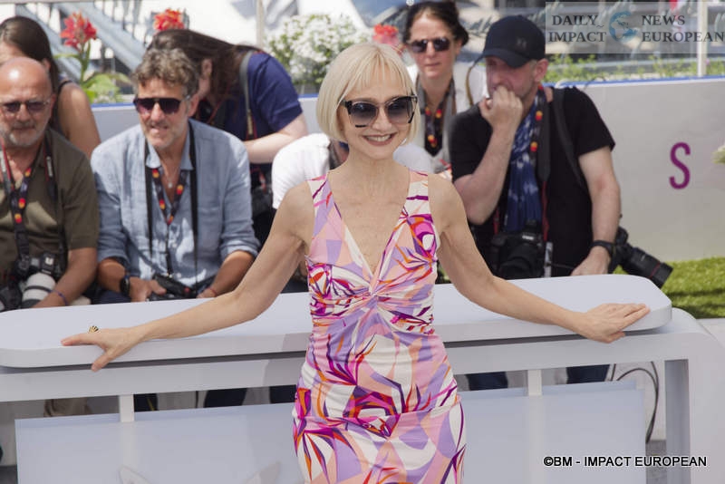 Photocall-18-mai-2025-027 Cannes Film Festival 2025: "The Sun King" Steps Up the Red Carpet