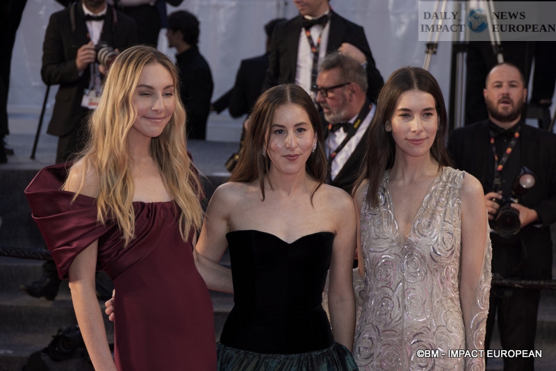 THE-MASTERMIND-02 Cannes Film Festival 2025: Red Carpet - The Last Film in Competition with The Mastermind