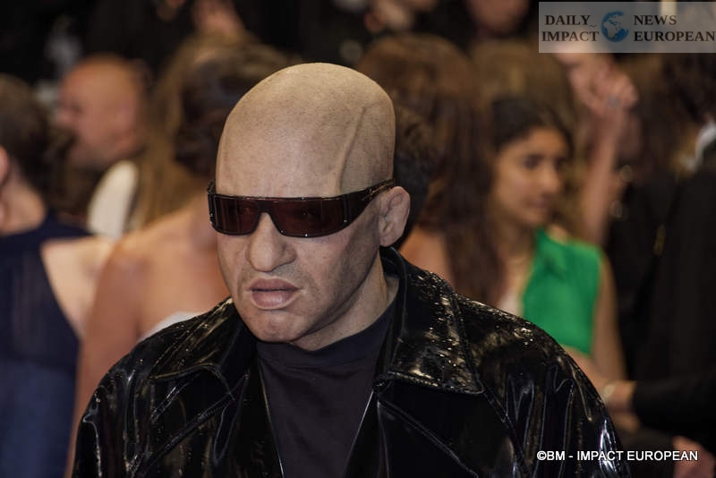 Tapis-rouge-Alpha-008 Cannes Film Festival 2025: Julia Ducournau presents "Alpha" in competition