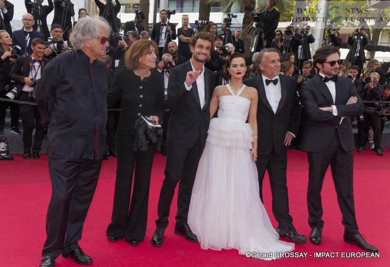 Tapis-rouge-du-17-05-063 Cannes Film Festival 2025: Richard Linklater's "Nouvelle Vague" Refreshes the Style