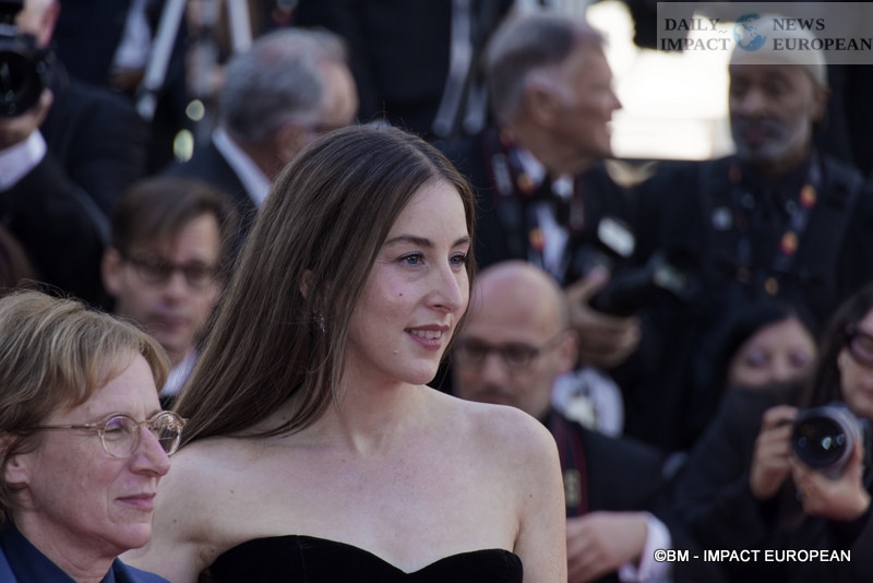 The-master-mind-016 Cannes Film Festival 2025: Red Carpet - The Last Film in Competition with The Mastermind