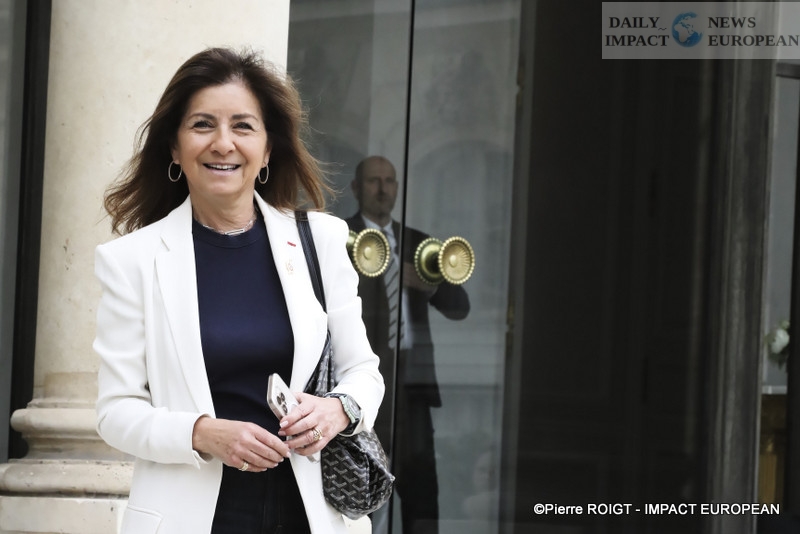 1-PSG-champion-dEurope- PSG, European Champions: Emmanuel Macron Welcomes the European Champions at the Élysée Palace