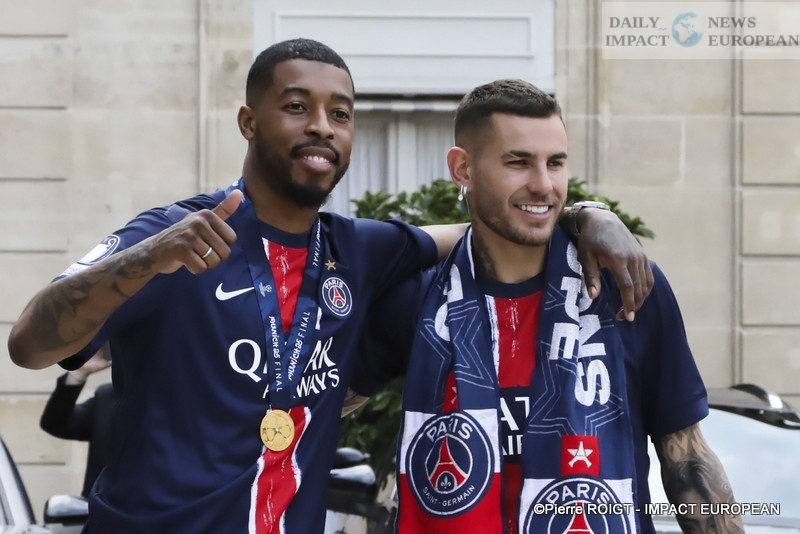 64-PSG-champion-dEurope PSG, European Champions: Emmanuel Macron Welcomes the European Champions at the Élysée Palace