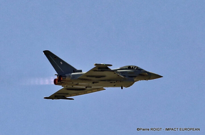 Military aircraft – illustrative image