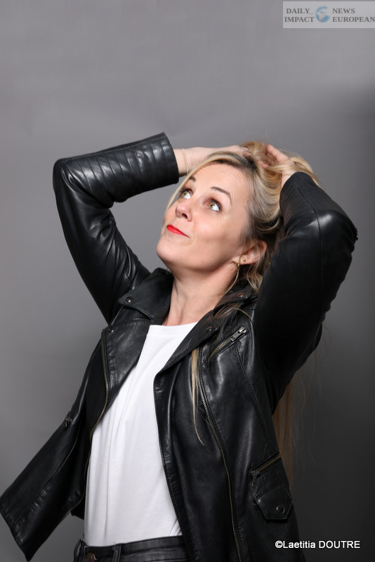 @laetitiadoutre4 Caroline Le Flour: When Laughter Faces Cancer