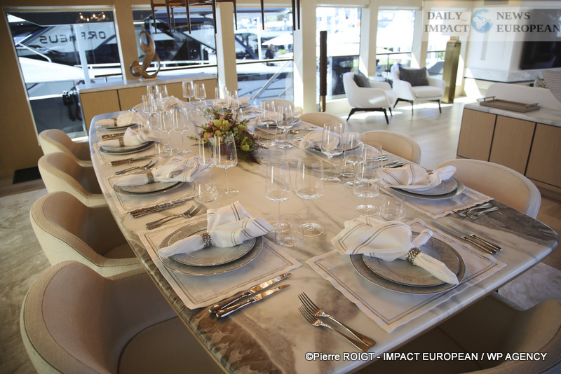 A27I0806YACHING-2025 Cannes Yachting Festival 2025: Record, Luxury, and Innovation