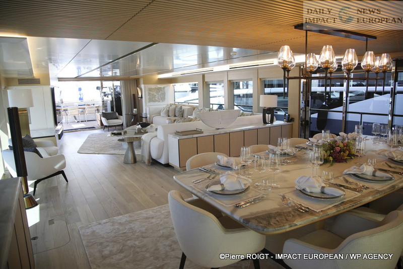 A27I0808YACHING-2025 Cannes Yachting Festival 2025: Record, Luxury, and Innovation