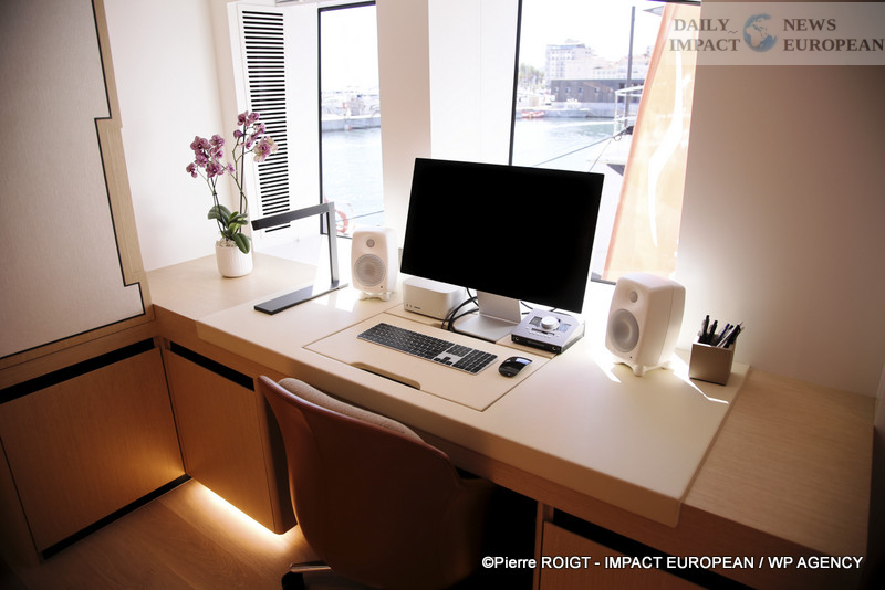 A27I0810YACHING-2025 Cannes Yachting Festival 2025: Record, Luxury, and Innovation