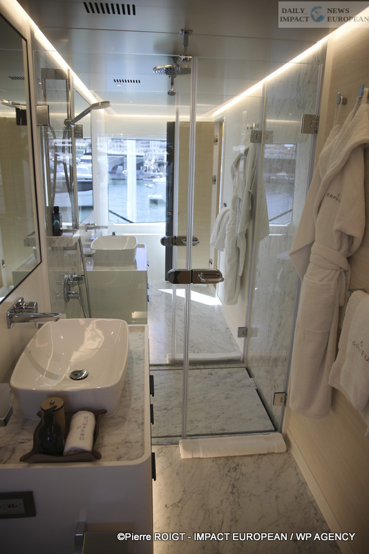 A27I0814YACHING-2025 Cannes Yachting Festival 2025: Record, Luxury, and Innovation