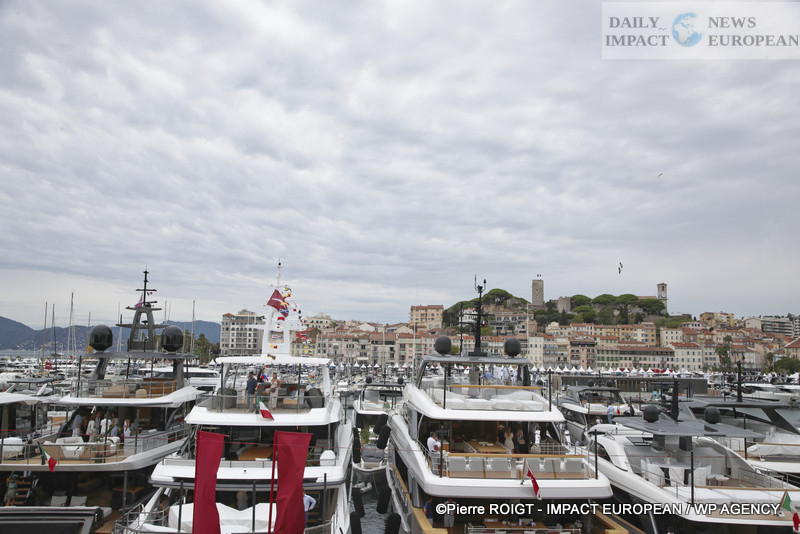 A27I1194YACHING-2025 Cannes Yachting Festival 2025: Record, Luxury, and Innovation
