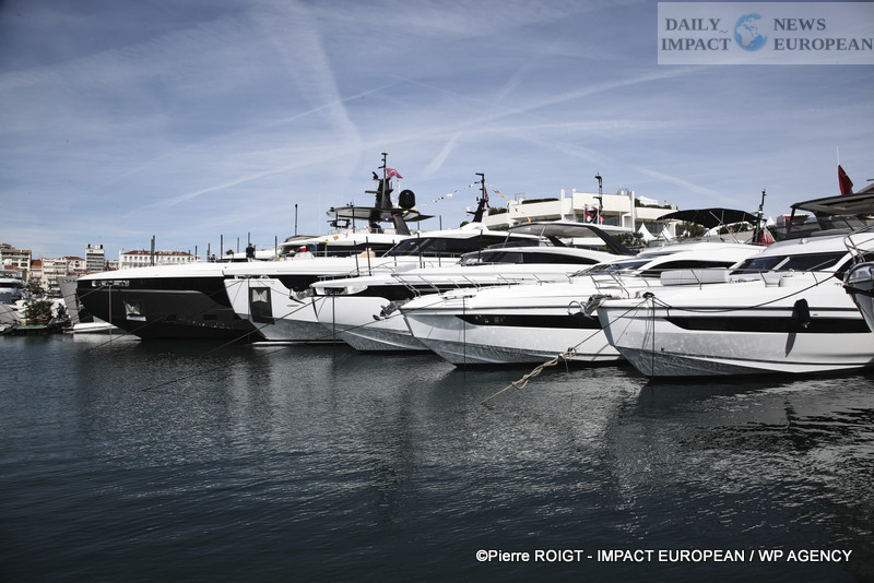 A27I1198YACHING-2025 Cannes Yachting Festival 2025: Record, Luxury, and Innovation