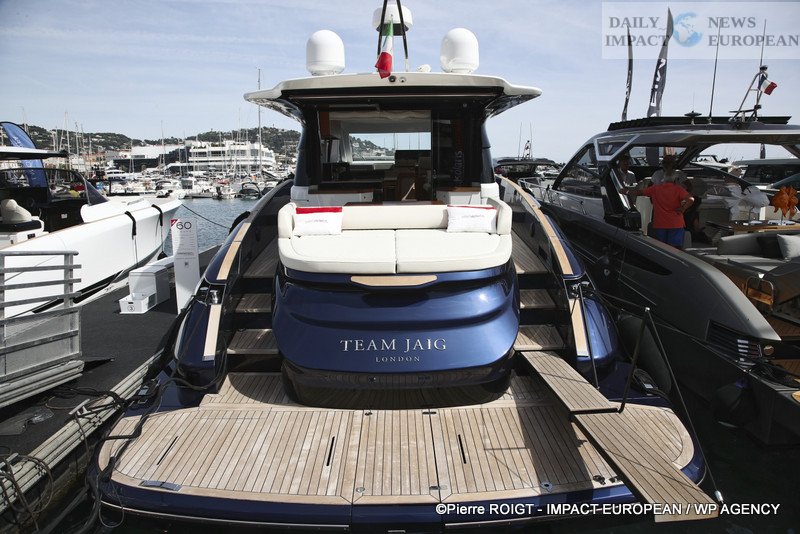 A27I1205YACHING-2025 Cannes Yachting Festival 2025: Record, Luxury, and Innovation