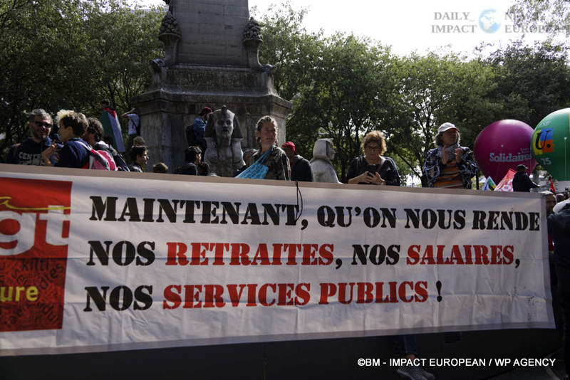 Manif-10-septembre-2025-009 Block Everything on September 10: Mass Mobilization in France and Clashes in Paris