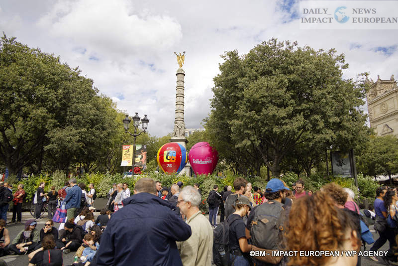 Manif-10-septembre-2025-031 Block Everything on September 10: Mass Mobilization in France and Clashes in Paris