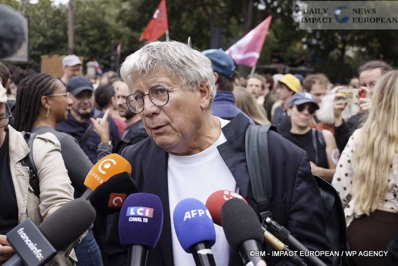Manif-10-septembre-2025-037 Block Everything on September 10: Mass Mobilization in France and Clashes in Paris