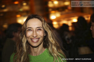 A27I2496PARIS-FW-ISABEL-MARANT-300x200 Once Again, Isabel Marant Electrifies Fashion