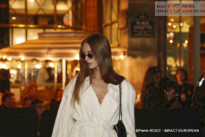 A27I2590PARIS-FW-ISABEL-MARANT-300x200 Once Again, Isabel Marant Electrifies Fashion