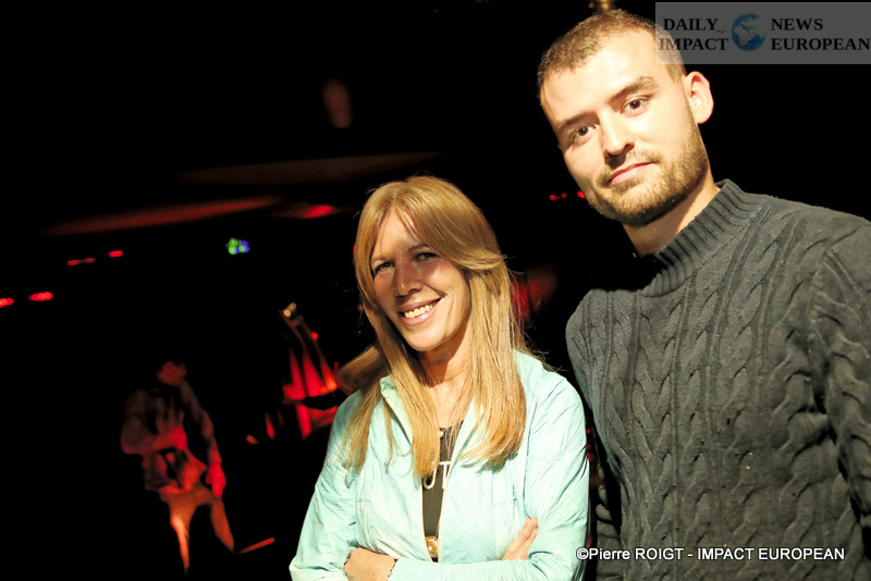 A27I4538Revue-George George Magazine – A New Voice in Culture: The Birth of an Independent Review