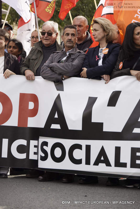 Manif-2-octobre-2025-014 October 2 Strike 2025: Lower Turnout Despite Symbolic Actions