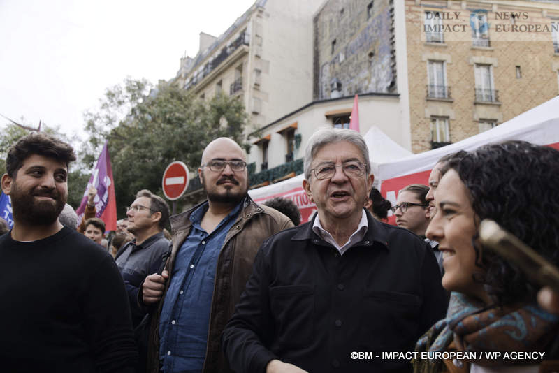 Manif-2-octobre-2025-024 October 2 Strike 2025: Lower Turnout Despite Symbolic Actions