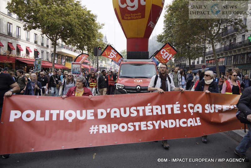 Manif-2-octobre-2025-063 October 2 Strike 2025: Lower Turnout Despite Symbolic Actions