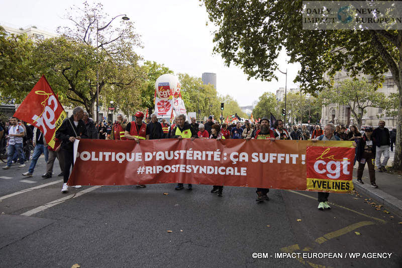 Manif-2-octobre-2025-077 October 2 Strike 2025: Lower Turnout Despite Symbolic Actions