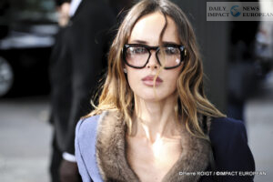 A27I4076Valentino-FWPARIS-2025-300x200 Valentino Illuminates Paris: Alessandro Michele Unveils a Poetic and Masterful Collection