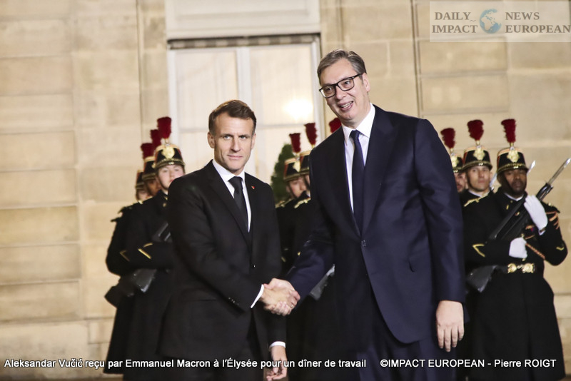 Aleksandar Vučić received by Emmanuel Macron at the Élysée Palace for a working dinner