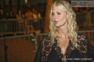 Chloe-FWParis-oct2025-3-300x200 Chloé Redefines Femininity at Paris Fashion Week 2025