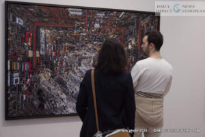Paris-Photo-2025-0021-300x200 Paris Photo 2025: Brigitte Macron Visits the Press Day at the Grand Palais