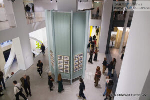 exposition-generale-fondation-cartier-65-300x200 General Exhibition: when the Cartier Foundation breathes new life into Paris and art