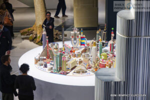 exposition-generale-fondation-cartier-71-300x200 General Exhibition: when the Cartier Foundation breathes new life into Paris and art