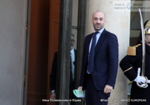 A27I7974-300x209 Macron receives the Cypriot president: a strategic partnership for the EU