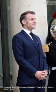 A27I8012-182x300 Eastern Europe: Strategic Security, Russian Pressure and the Economic Reconfiguration of the European Union