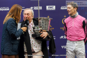 MG_4461-300x200 A Magical Christmas at the Racecourse: When the Spirit of the Holidays Meets Trot Racing Champions