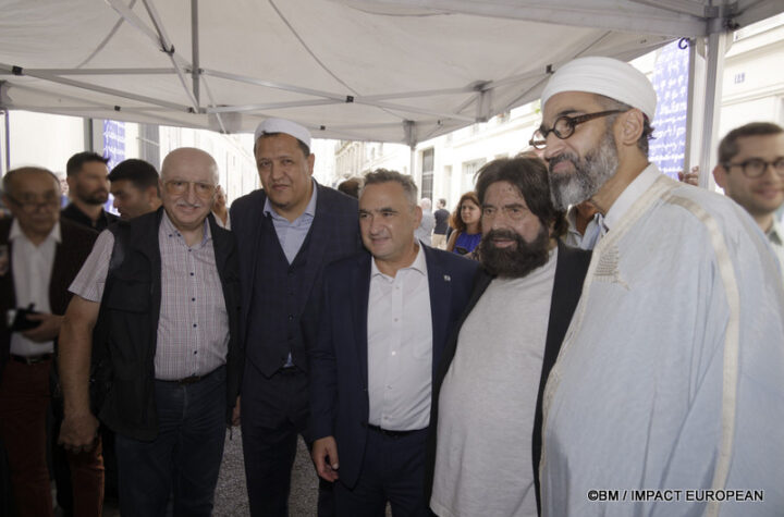 Marek Halter and guests from different faiths at a Rosh Hashanah reception in Paris on September 6, 2026.